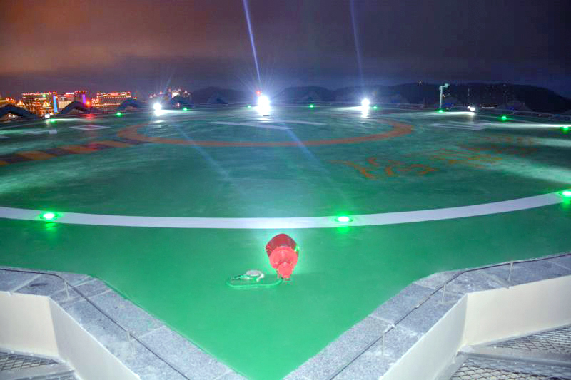 廣東珠海?橫琴國貿大廈 屋頂直升機坪的燈光調試圖